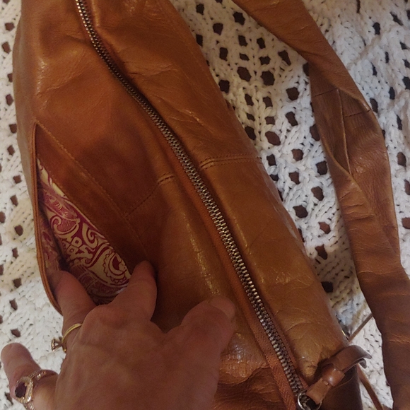 Hobo International leather bag - Picture 4 of 16